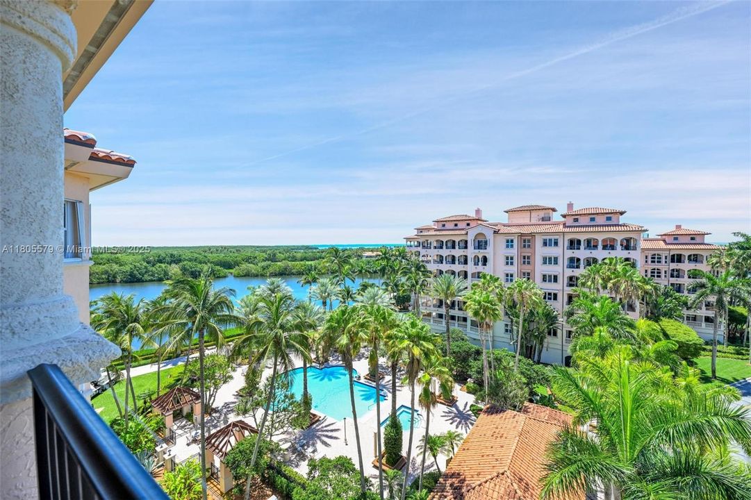 最近租的: $13,750 (3 贝兹, 3 浴室, 2980 平方英尺)