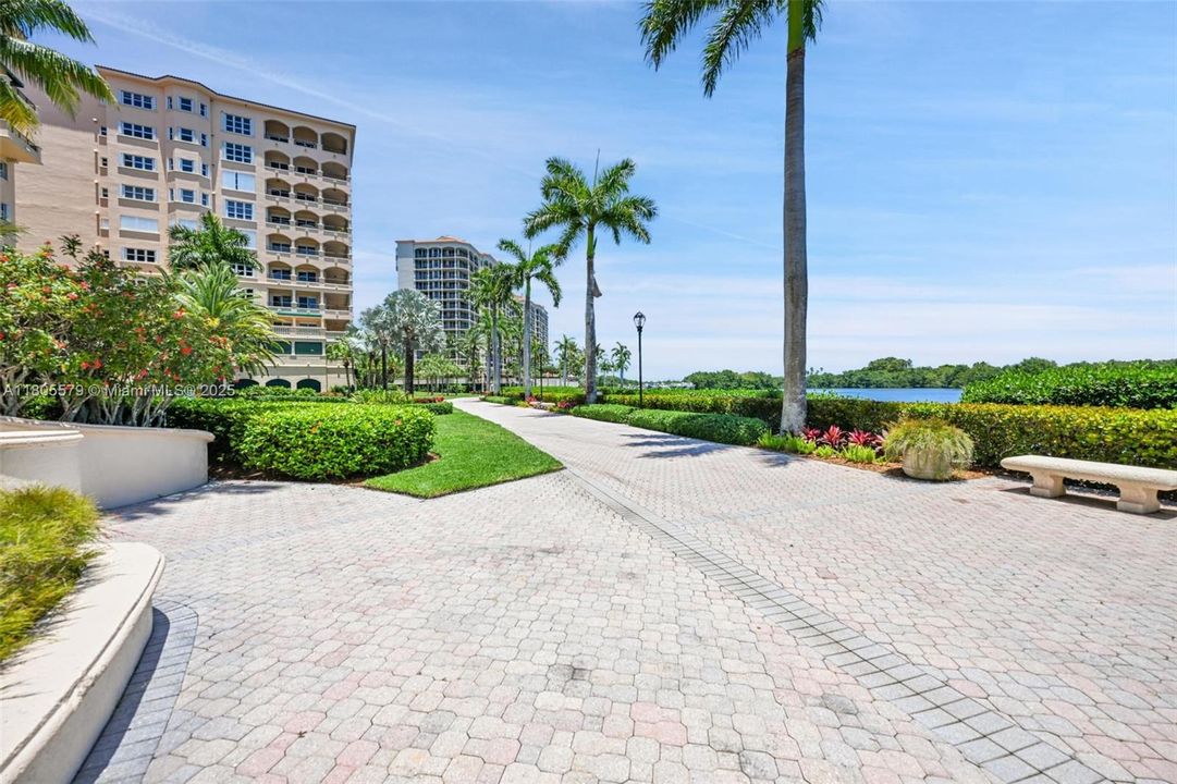 最近租的: $13,750 (3 贝兹, 3 浴室, 2980 平方英尺)