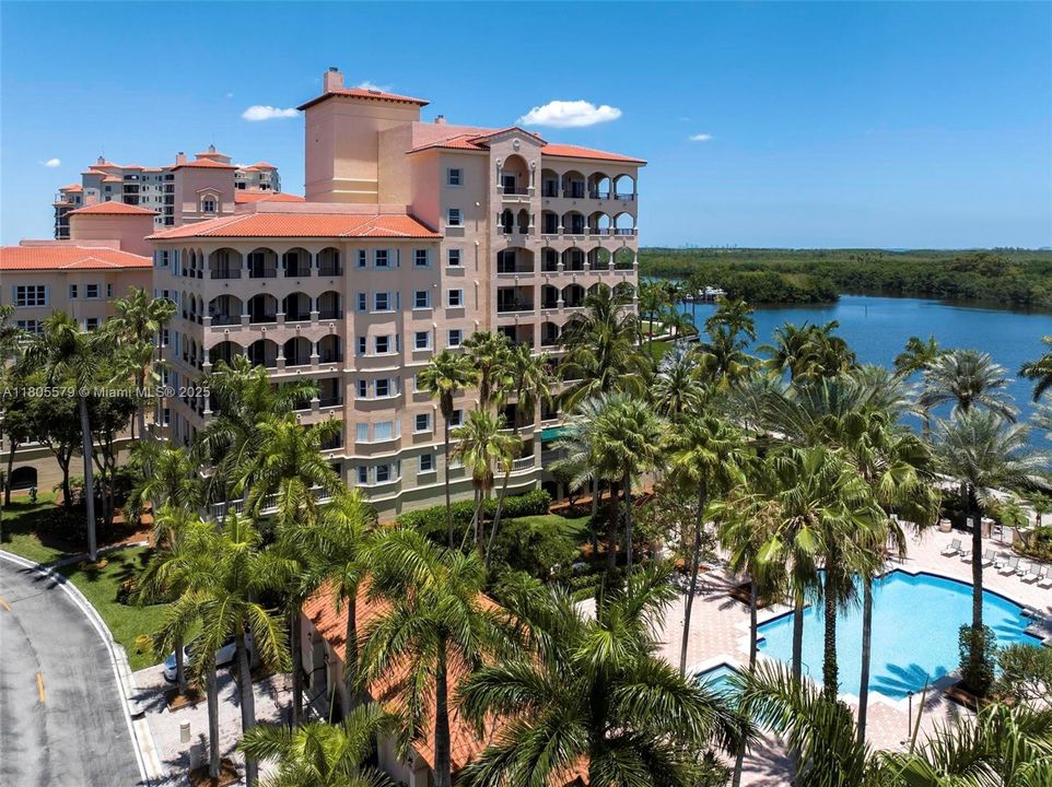 最近租的: $13,750 (3 贝兹, 3 浴室, 2980 平方英尺)