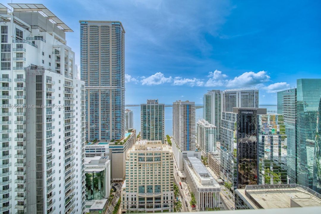 Recently Sold: $625,900 (1 beds, 1 baths, 830 Square Feet)