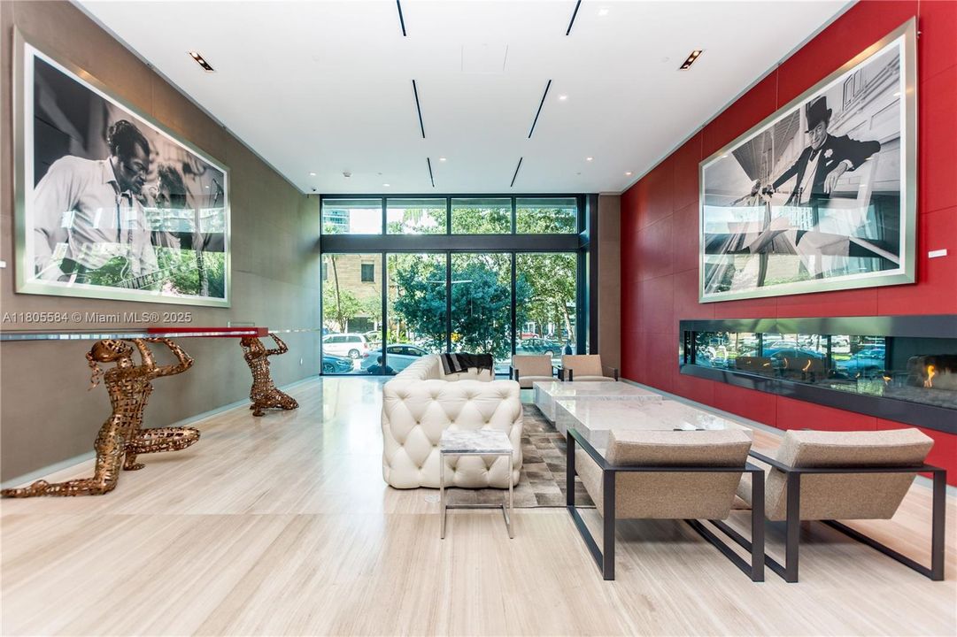 Recently Sold: $625,900 (1 beds, 1 baths, 830 Square Feet)