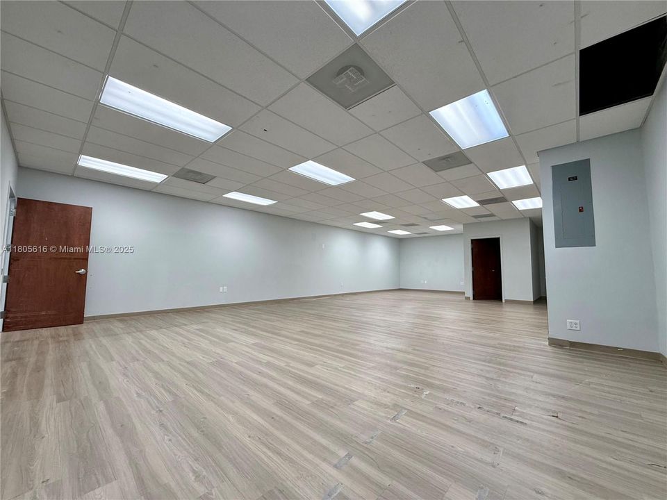 出租: $15 (0 贝兹, 0 浴室, 0 平方英尺)