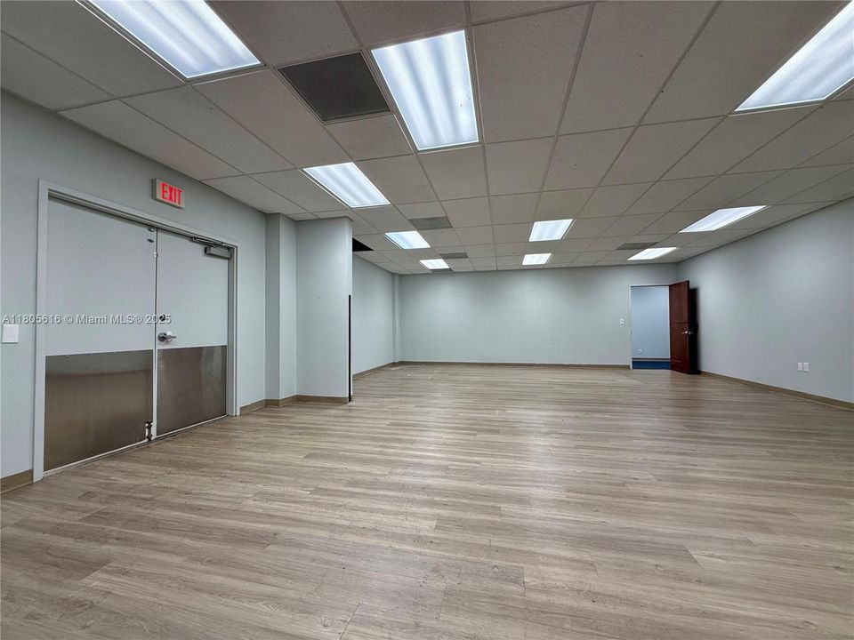 出租: $15 (0 贝兹, 0 浴室, 0 平方英尺)