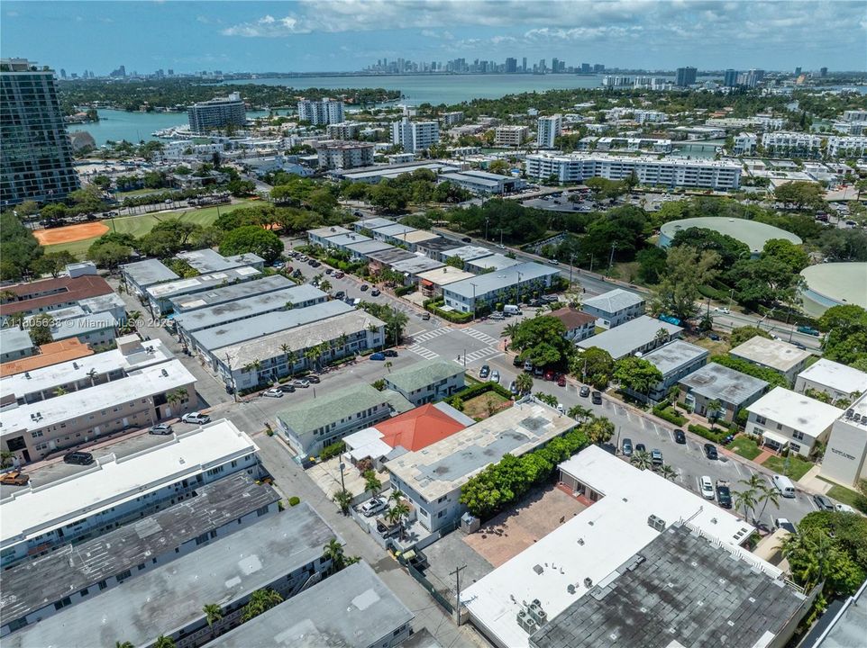 Vendido Recientemente: $1,699,000 (0 camas, 0 baños, 2668 Pies cuadrados)