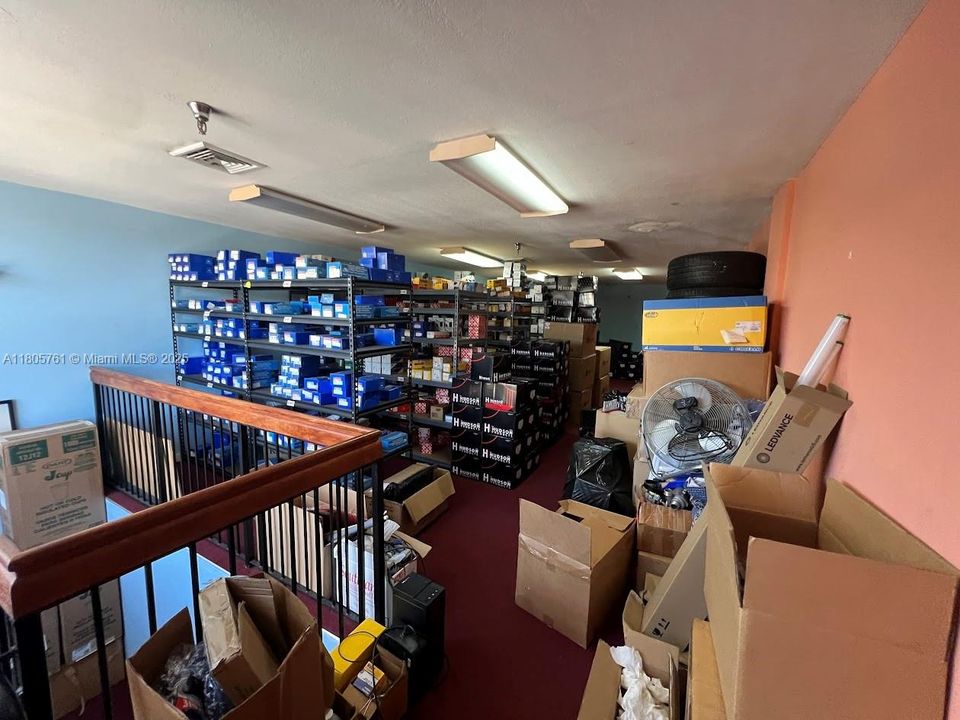 最近售出: $4,800,000 (0 贝兹, 0 浴室, 0 平方英尺)