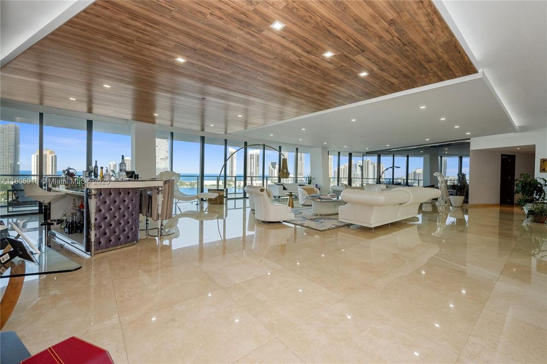 待售: $9,900,000 (7 贝兹, 5 浴室, 6293 平方英尺)