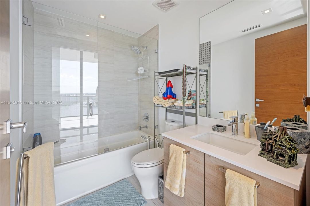 待售: $9,900,000 (7 贝兹, 5 浴室, 6293 平方英尺)