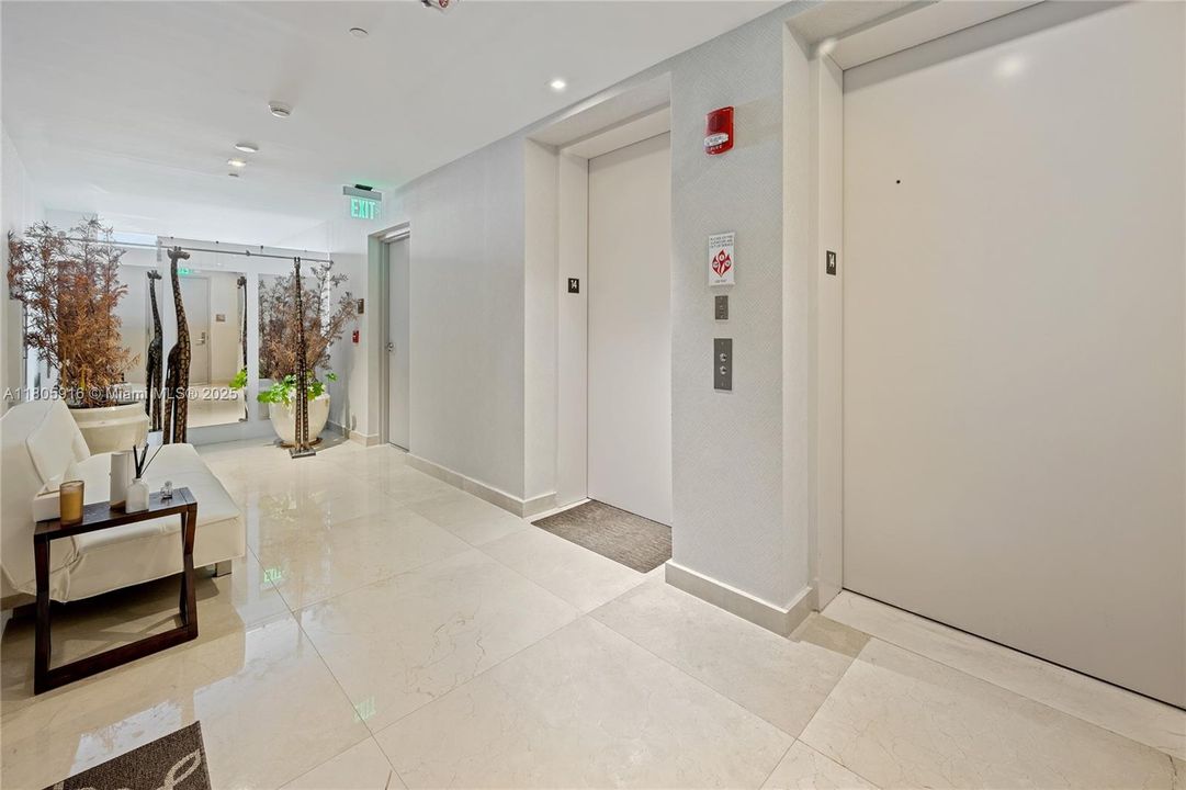 待售: $9,900,000 (7 贝兹, 5 浴室, 6293 平方英尺)