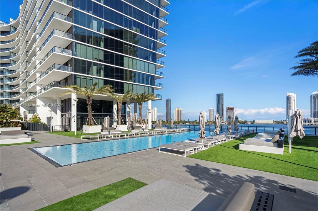 待售: $9,900,000 (7 贝兹, 5 浴室, 6293 平方英尺)