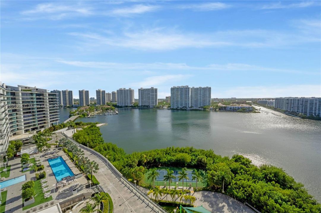 待售: $9,900,000 (7 贝兹, 5 浴室, 6293 平方英尺)