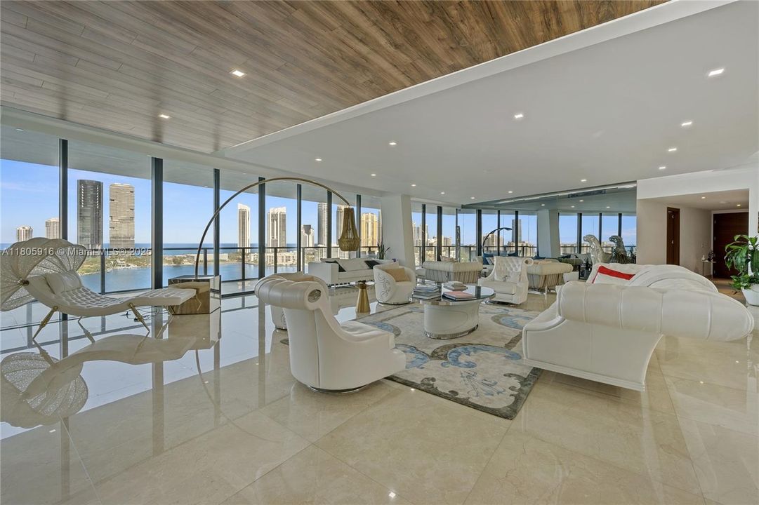 待售: $9,900,000 (7 贝兹, 5 浴室, 6293 平方英尺)