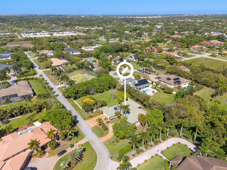 Recently Sold: $1,549,000 (4 beds, 4 baths, 4030 Square Feet)