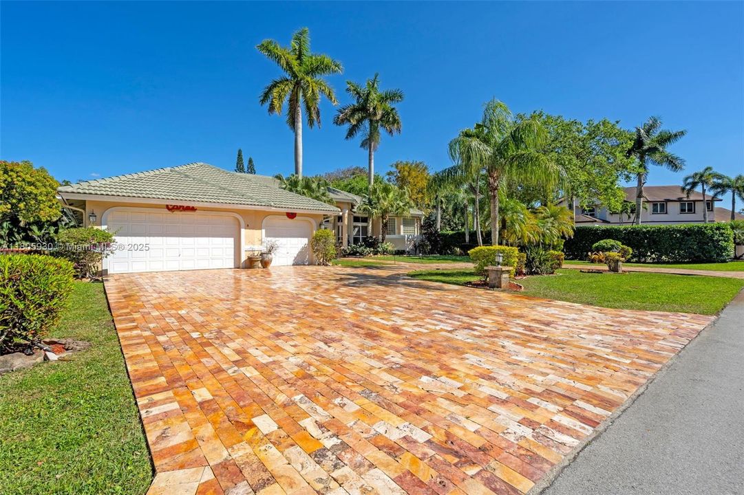 Recently Sold: $1,549,000 (4 beds, 4 baths, 4030 Square Feet)