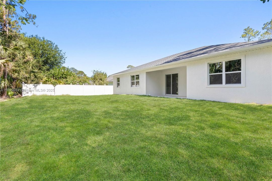 Recently Sold: $544,900 (4 beds, 3 baths, 2306 Square Feet)