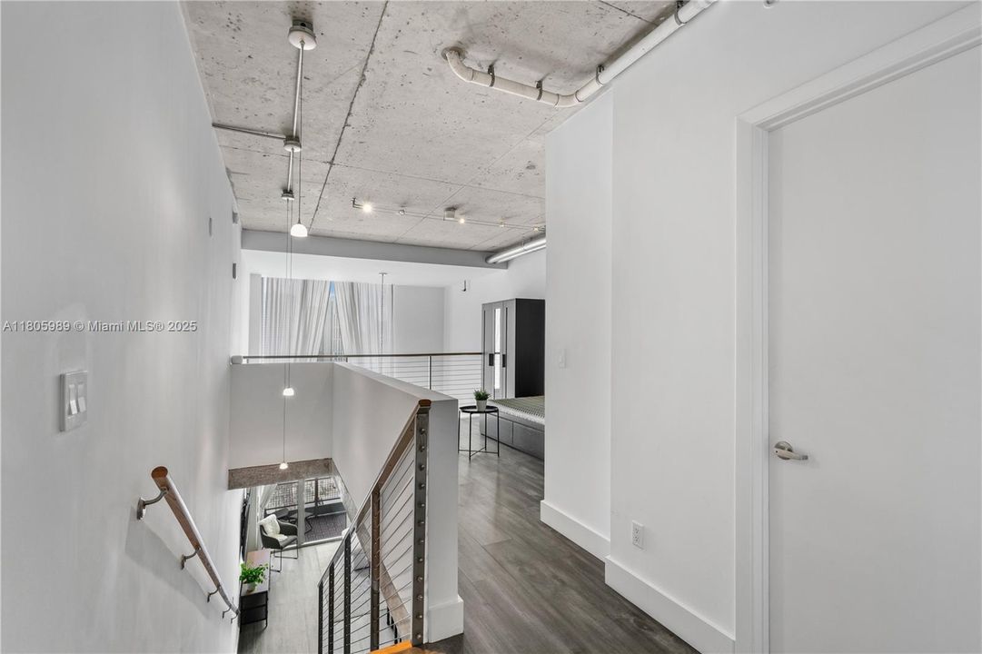 Recently Sold: $495,000 (2 beds, 2 baths, 1113 Square Feet)