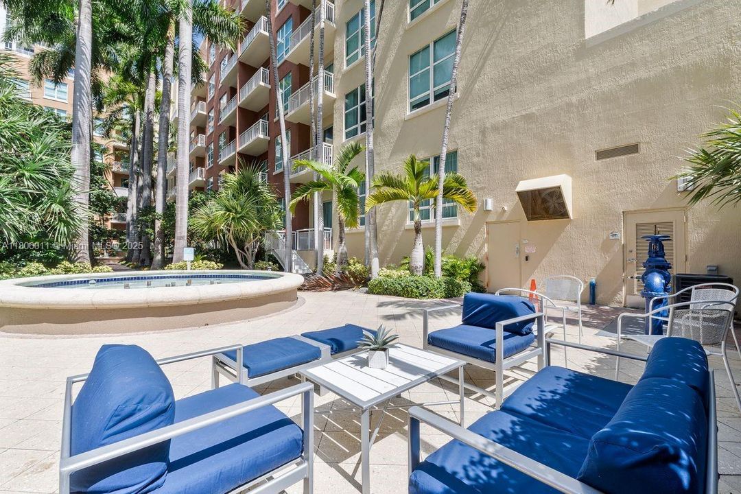 На продажу: $382,050 (1 спален, 1 ванн, 707 Квадратных фут)