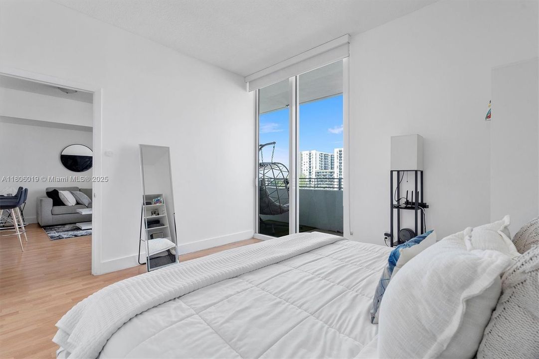 Vendido Recientemente: $335,000 (1 camas, 1 baños, 679 Pies cuadrados)