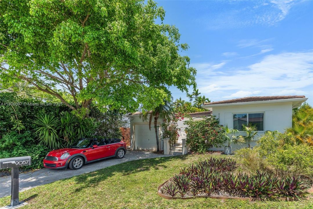 待售: $1,695,000 (3 贝兹, 2 浴室, 1679 平方英尺)