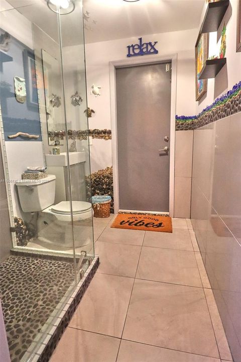 Recently Sold: $825,000 (4 beds, 4 baths, 2228 Square Feet)