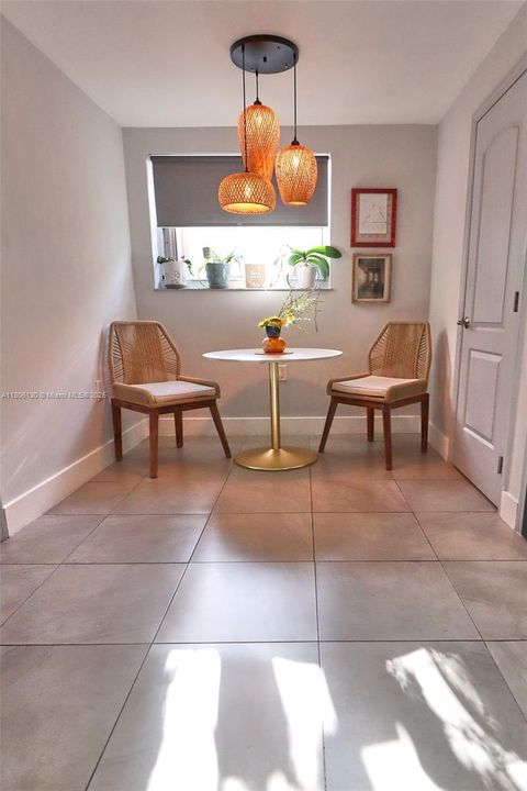 Recently Sold: $825,000 (4 beds, 4 baths, 2228 Square Feet)