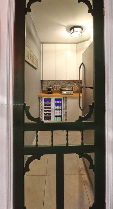 Recently Sold: $825,000 (4 beds, 4 baths, 2228 Square Feet)