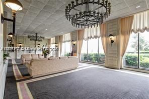 待售: $549,000 (2 贝兹, 2 浴室, 1048 平方英尺)