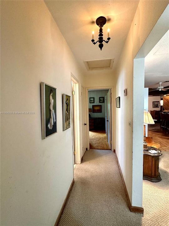 Vendido Recientemente: $1,210,999 (2 camas, 2 baños, 1606 Pies cuadrados)