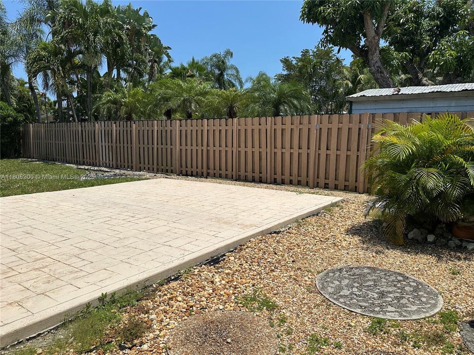 Vendido Recientemente: $1,210,999 (2 camas, 2 baños, 1606 Pies cuadrados)