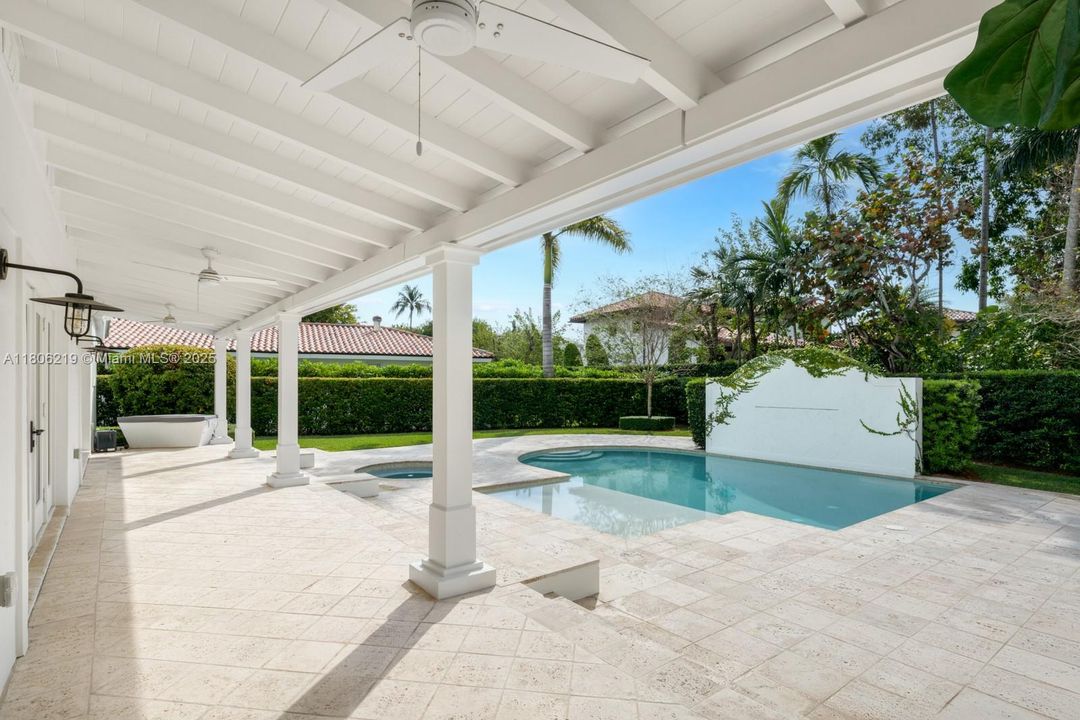 Recently Rented: $22,000 (4 beds, 4 baths, 3595 Square Feet)