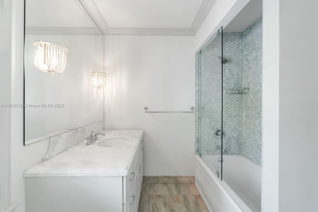 Recently Rented: $22,000 (4 beds, 4 baths, 3595 Square Feet)