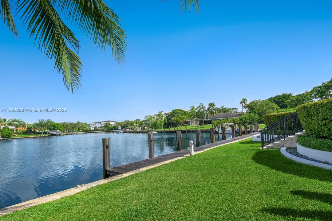 Recently Sold: $17,999,888 (8 beds, 9 baths, 8360 Square Feet)