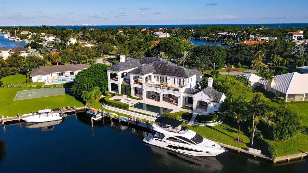 Recently Sold: $17,999,888 (8 beds, 9 baths, 8360 Square Feet)