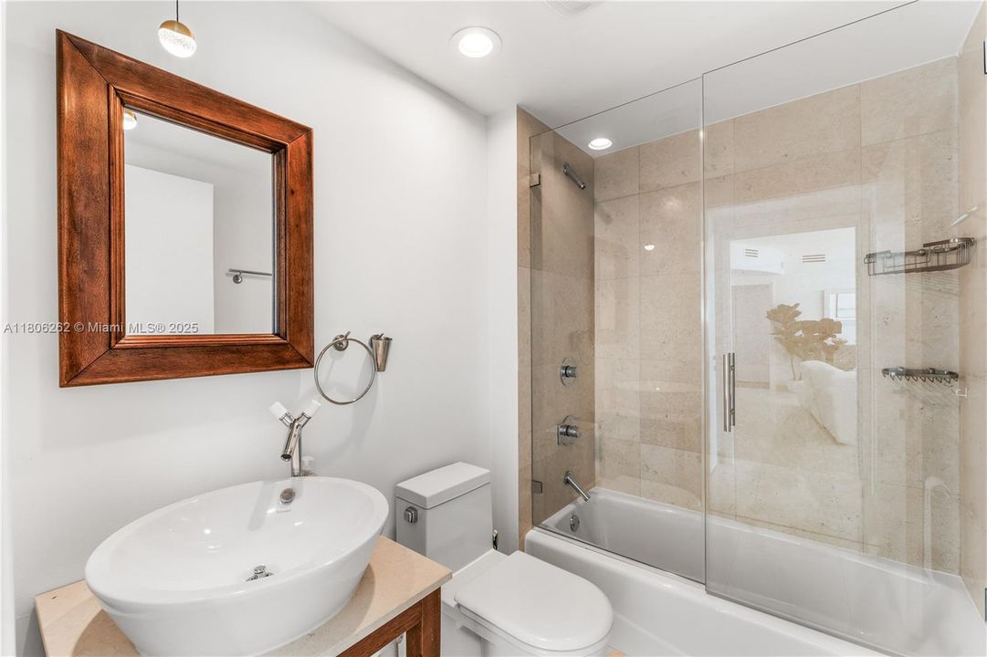 На продажу: $3,450,000 (3 спален, 3 ванн, 2158 Квадратных фут)