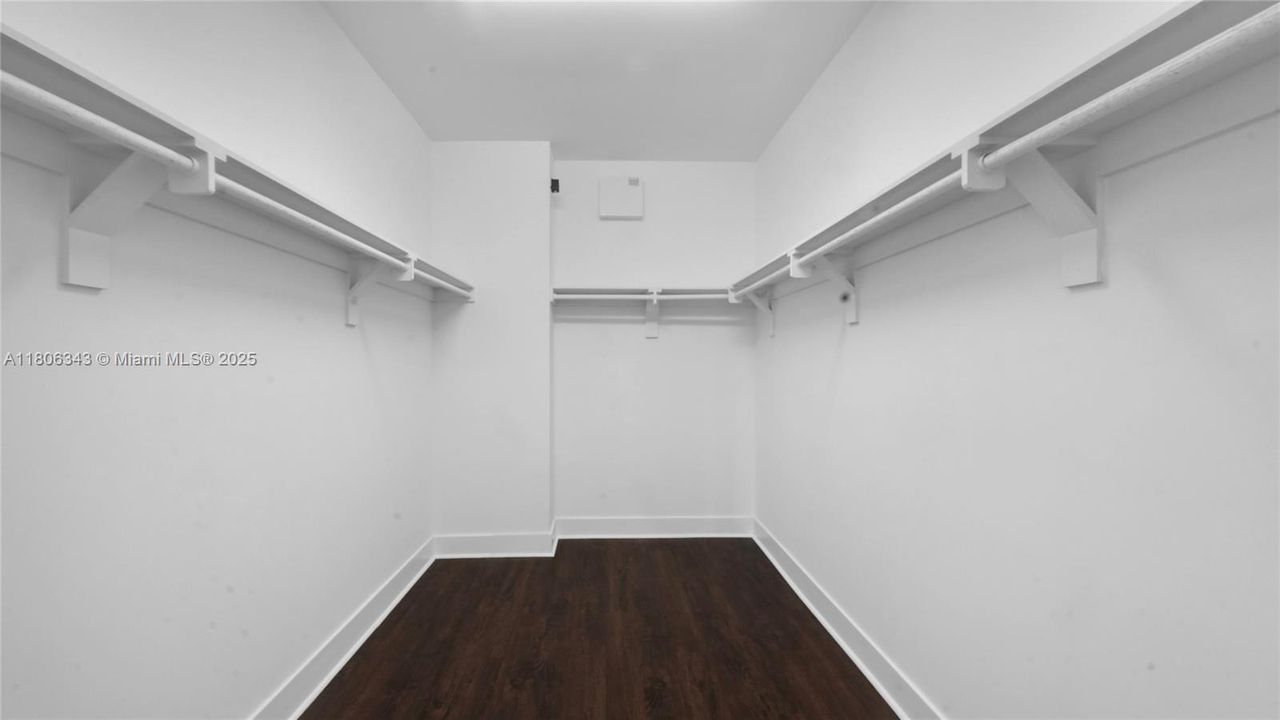 Недавно продано: $499,000 (3 спален, 2 ванн, 1500 Квадратных фут)