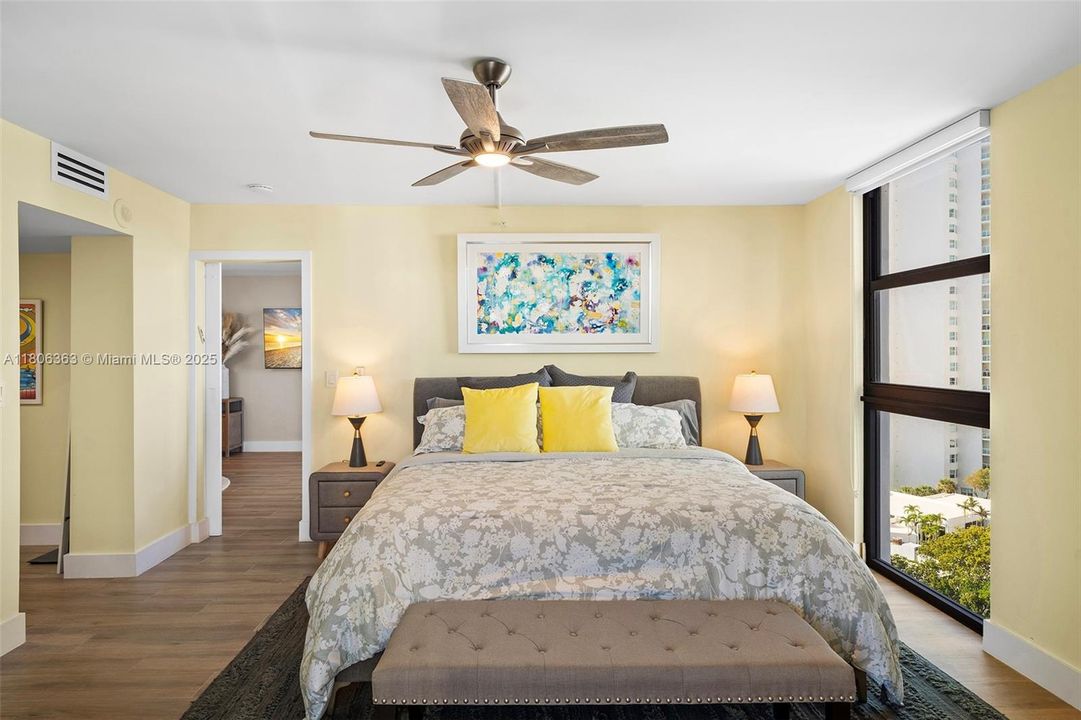 Recently Sold: $495,000 (2 beds, 2 baths, 1450 Square Feet)