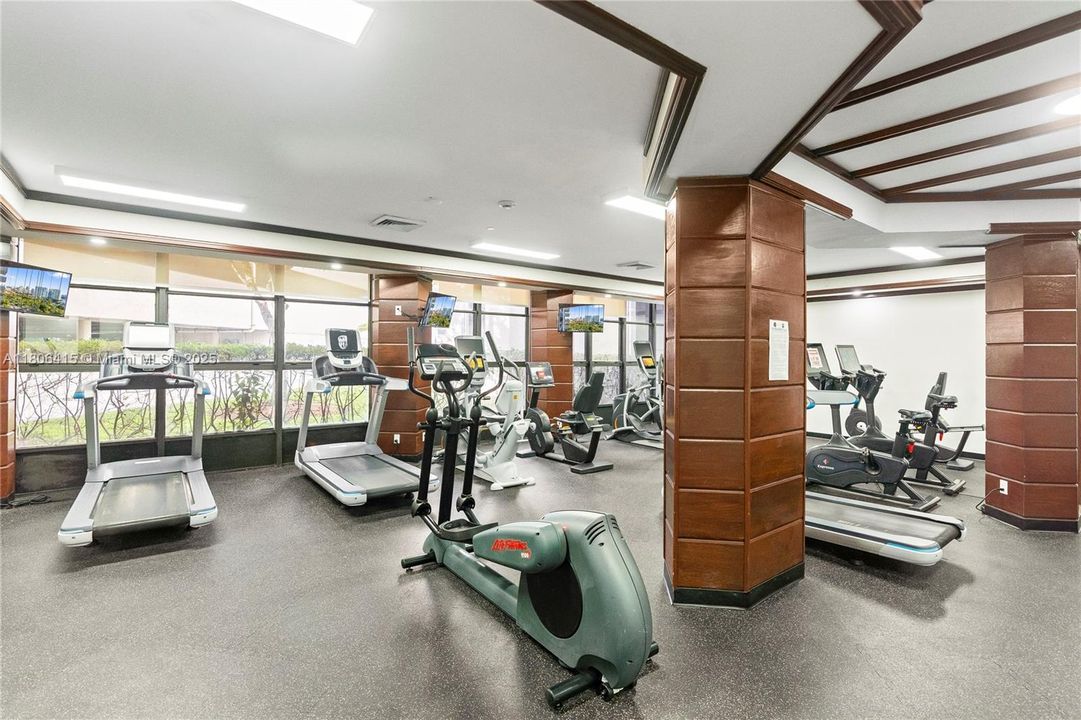 En Venta: $369,000 (2 camas, 2 baños, 1339 Pies cuadrados)