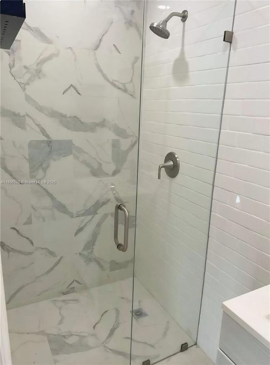 Recientemente alquilado: $5,600 (3 camas, 2 baños, 1259 Pies cuadrados)