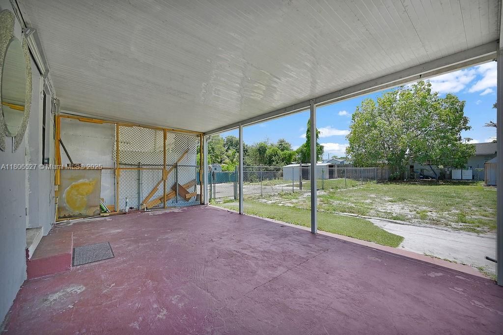 Vendido Recientemente: $624,000 (0 camas, 0 baños, 1620 Pies cuadrados)