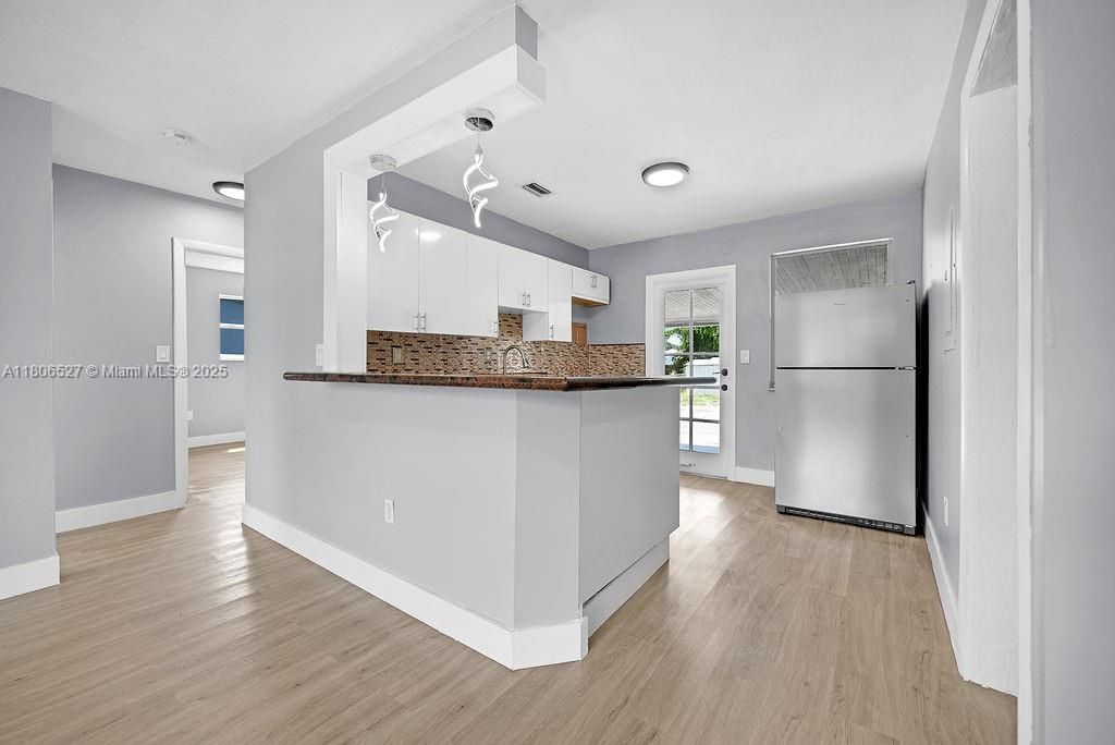 Vendido Recientemente: $624,000 (0 camas, 0 baños, 1620 Pies cuadrados)