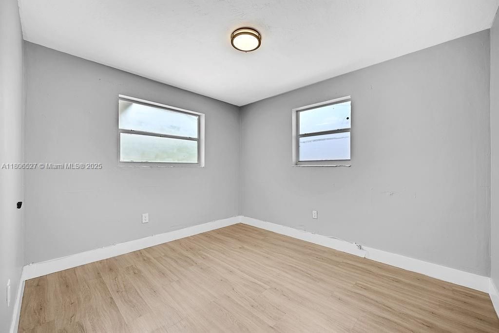 Vendido Recientemente: $624,000 (0 camas, 0 baños, 1620 Pies cuadrados)