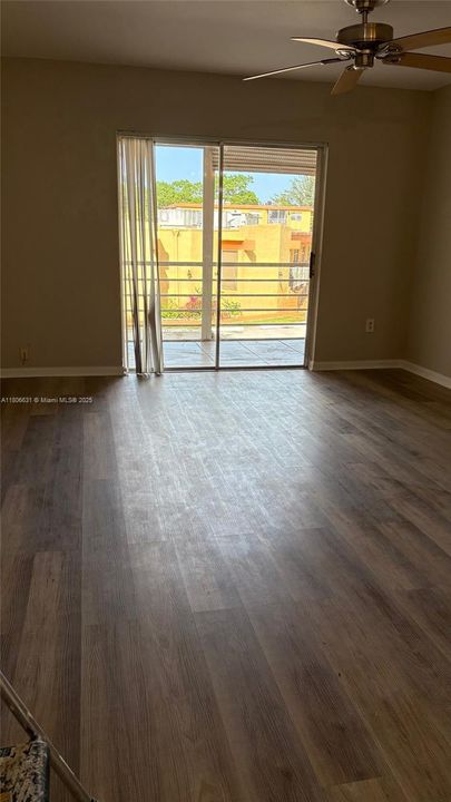 En Venta: $134,999 (1 camas, 1 baños, 695 Pies cuadrados)