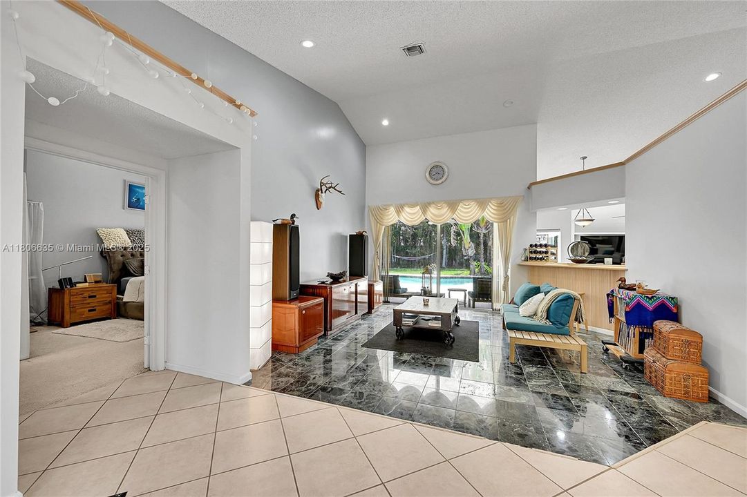 Active With Contract: $817,900 (4 beds, 3 baths, 2402 Square Feet)