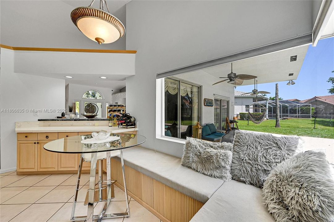 Active With Contract: $817,900 (4 beds, 3 baths, 2402 Square Feet)