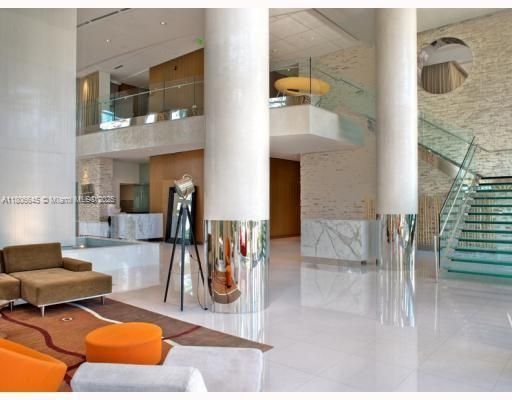 Recently Sold: $630,000 (2 beds, 2 baths, 1267 Square Feet)