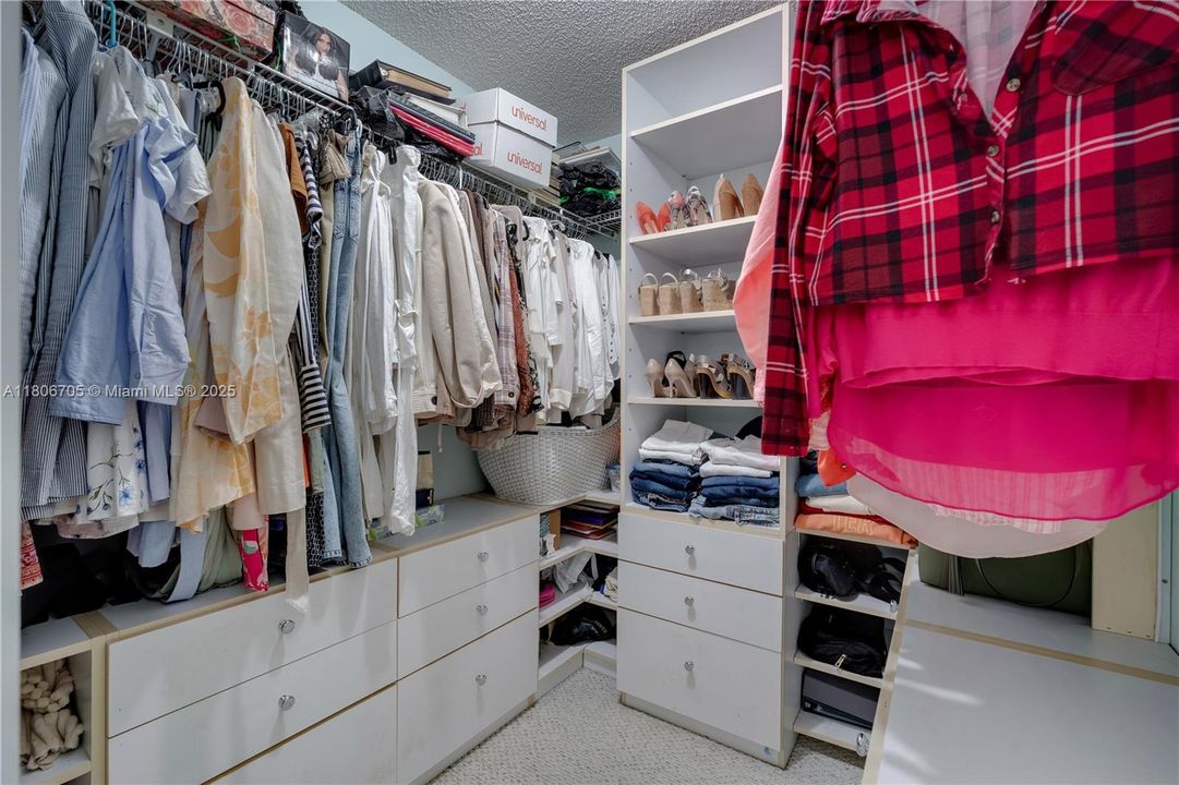 Walk in Closet
