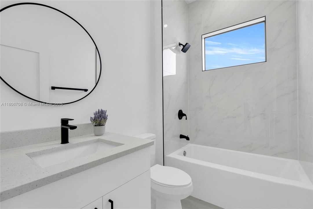 Recently Sold: $349,900 (3 beds, 2 baths, 1630 Square Feet)