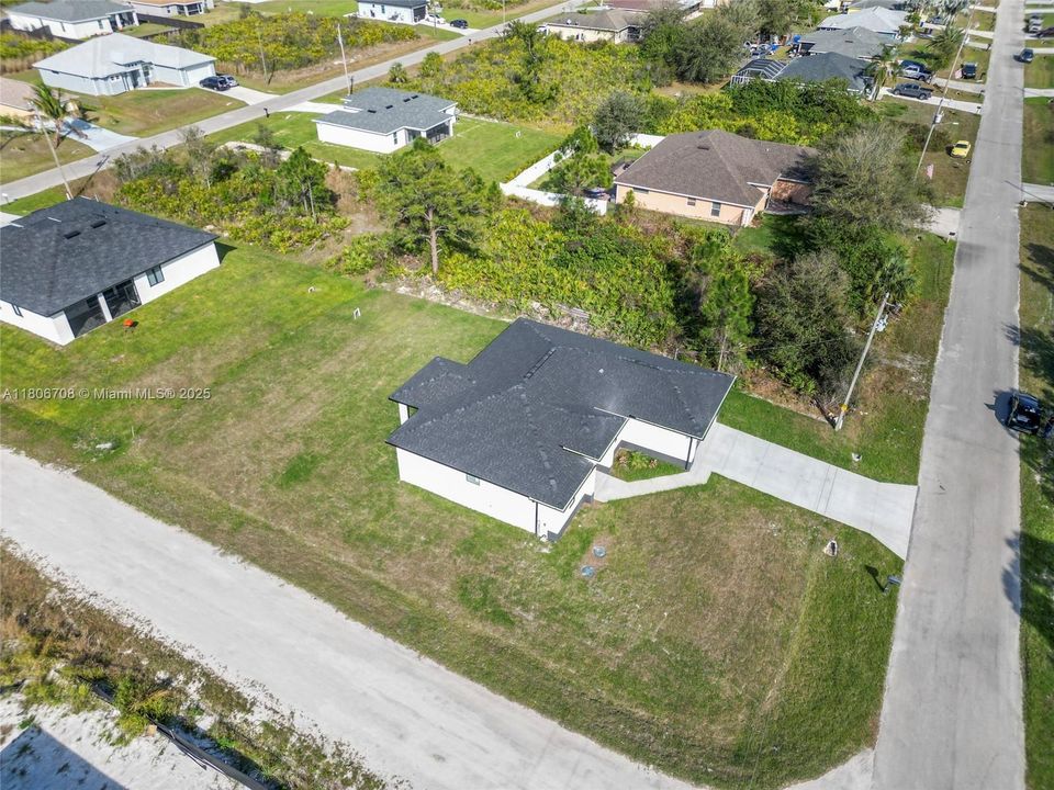 Recently Sold: $349,900 (3 beds, 2 baths, 1630 Square Feet)