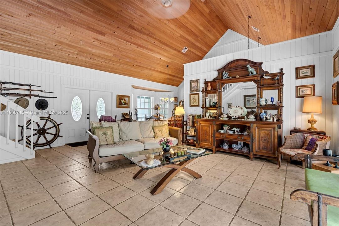 LOOKING BACK TOWARDS FRONT DOOR