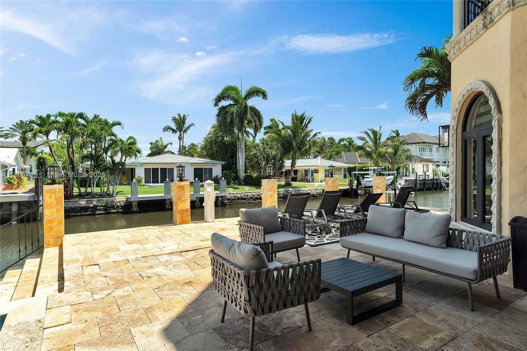 待售: $5,706,427 (6 贝兹, 7 浴室, 7286 平方英尺)