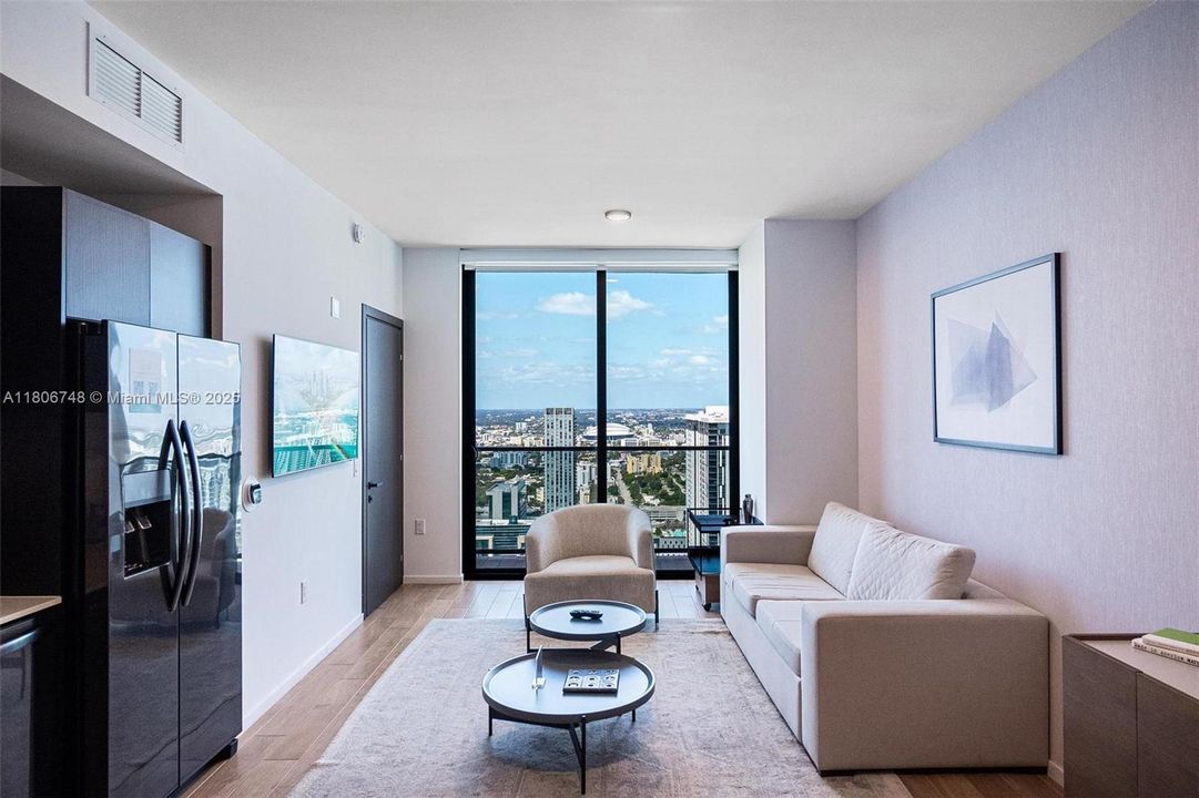 En Venta: $1,090,000 (3 camas, 3 baños, 1135 Pies cuadrados)